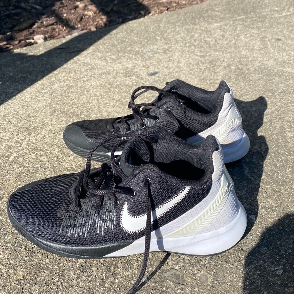 Nike Kyrie Basketball Sneakers